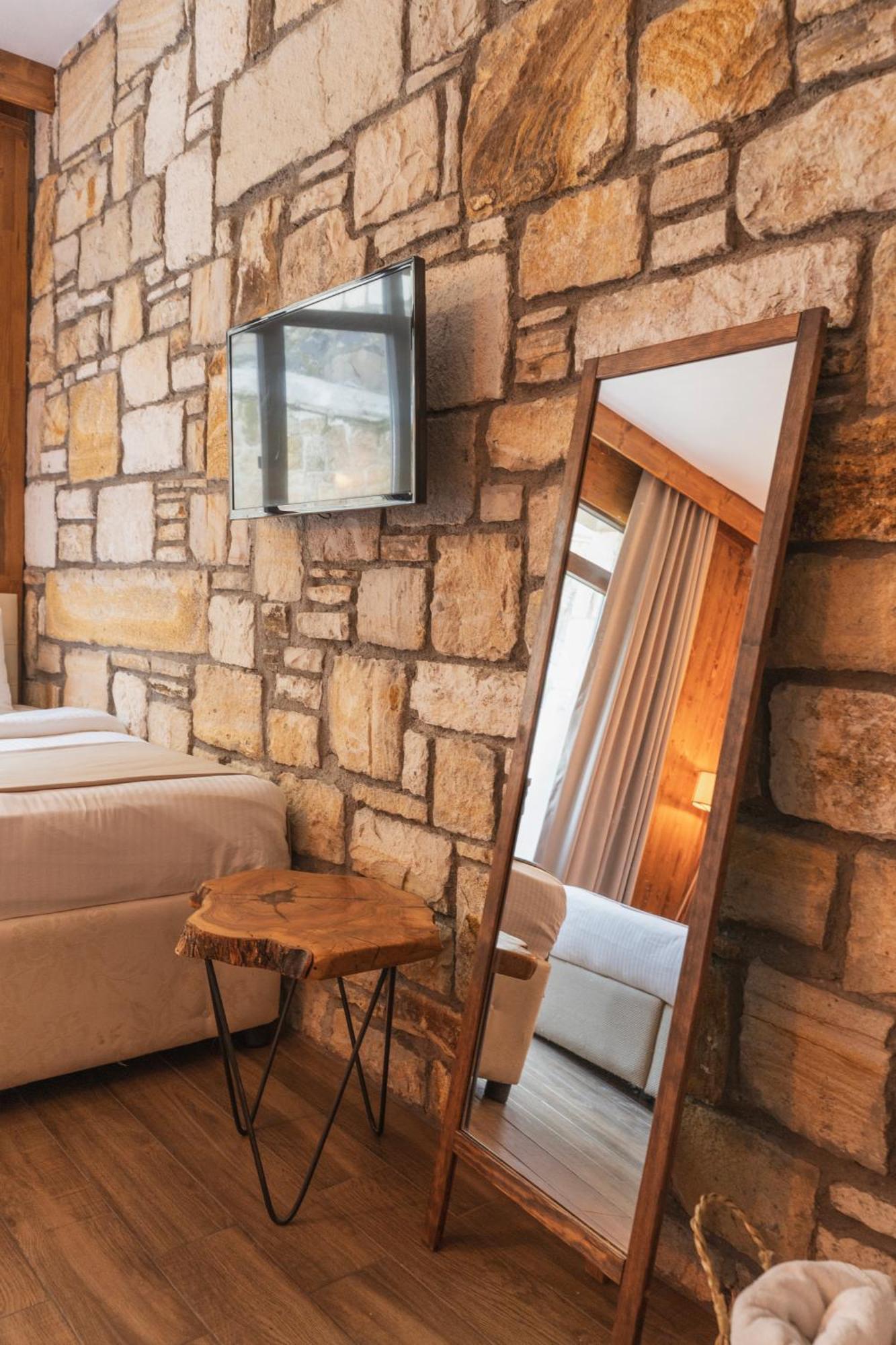 Kozbeyli Konagi Hotel Yenifoca Eksteriør billede
